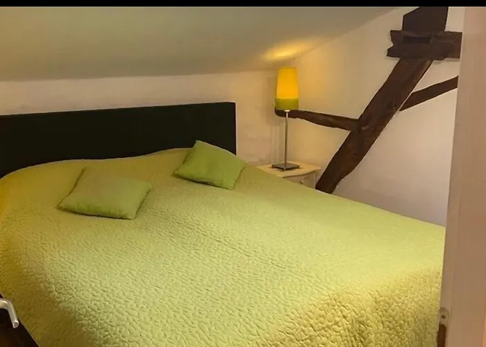 فيلة Domaine Manon Buzon